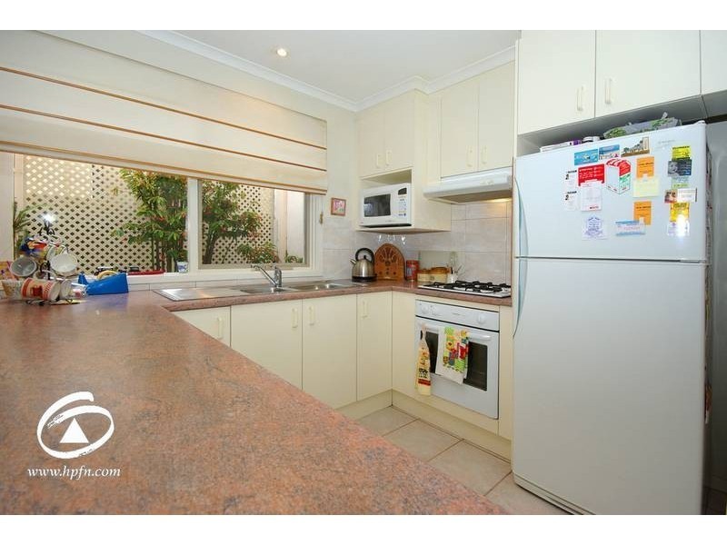 9 Tranter Square, Lynbrook VIC 3975