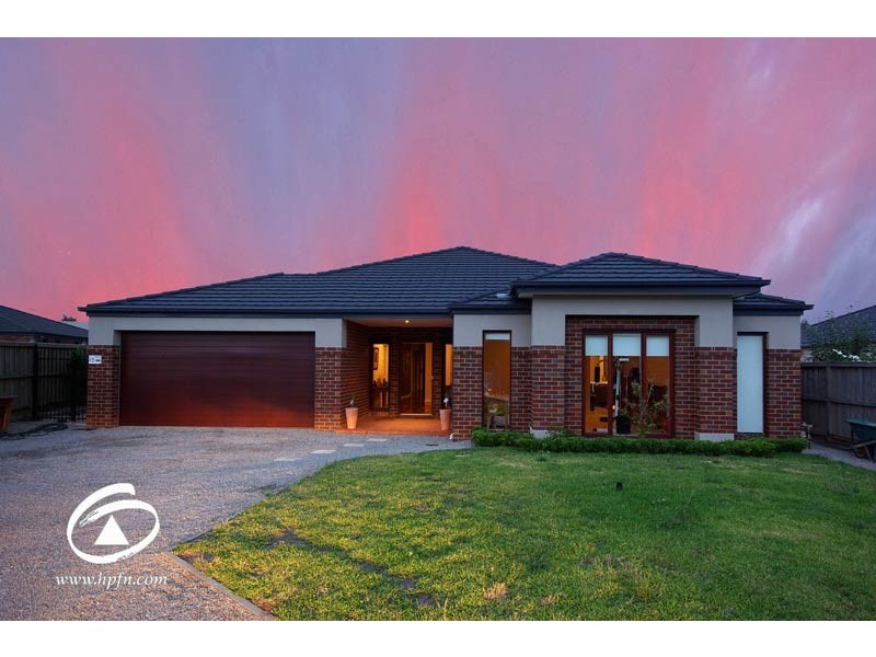 4 King Fern Close, Lyndhurst VIC 3975