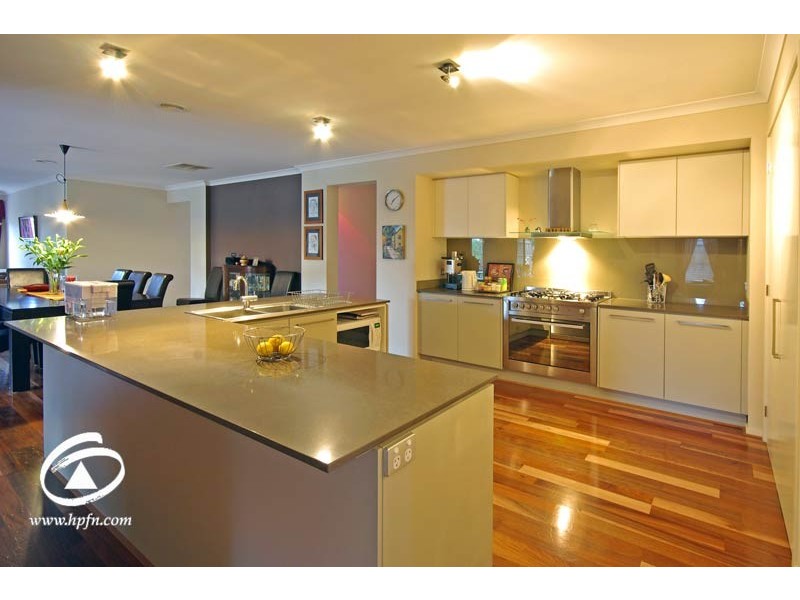 4 King Fern Close, Lyndhurst VIC 3975