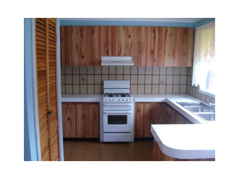 13 Barnsbury Close, Hampton Park VIC 3976