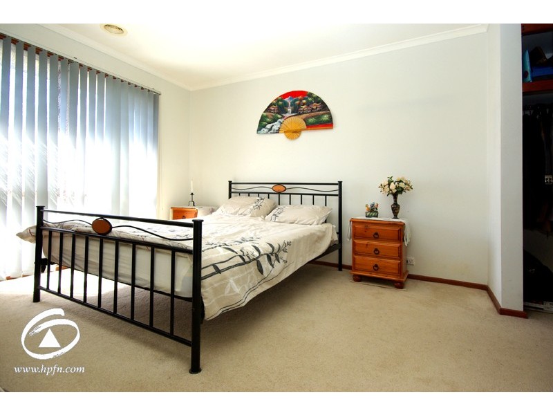 15 Dairyfarm Terrace, Hampton Park VIC 3976