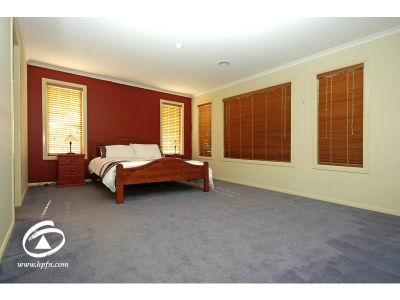 74 Seebeck Drive, Narre Warren South VIC 3805