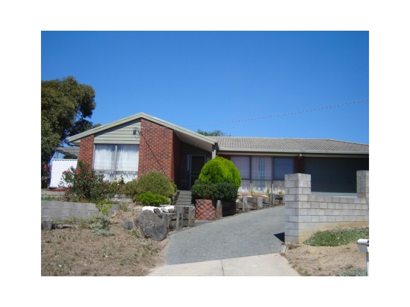 6 Janet Court, Hampton Park VIC 3976