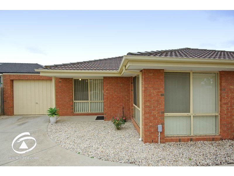 3/6-8 Strabane Way, Hampton Park VIC 3976