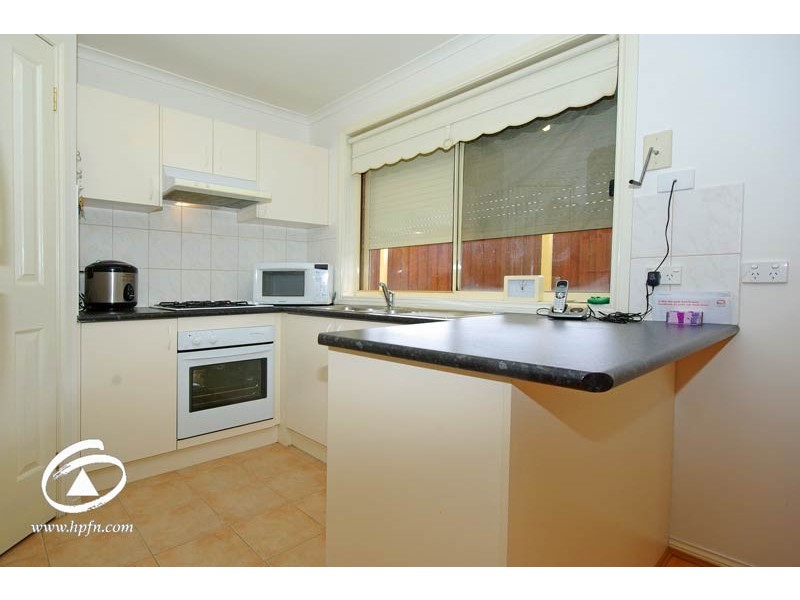 3/6-8 Strabane Way, Hampton Park VIC 3976
