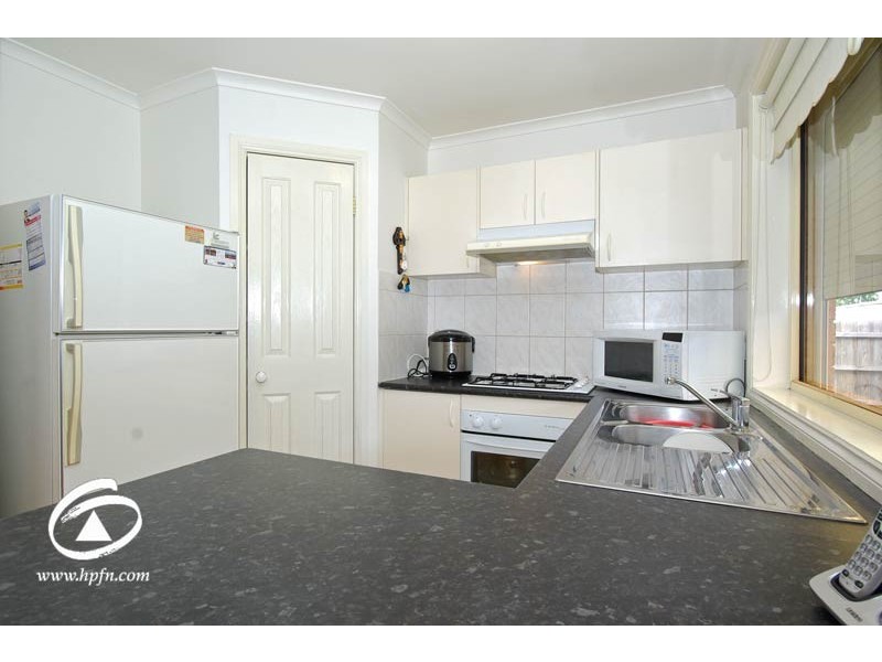 3/6-8 Strabane Way, Hampton Park VIC 3976
