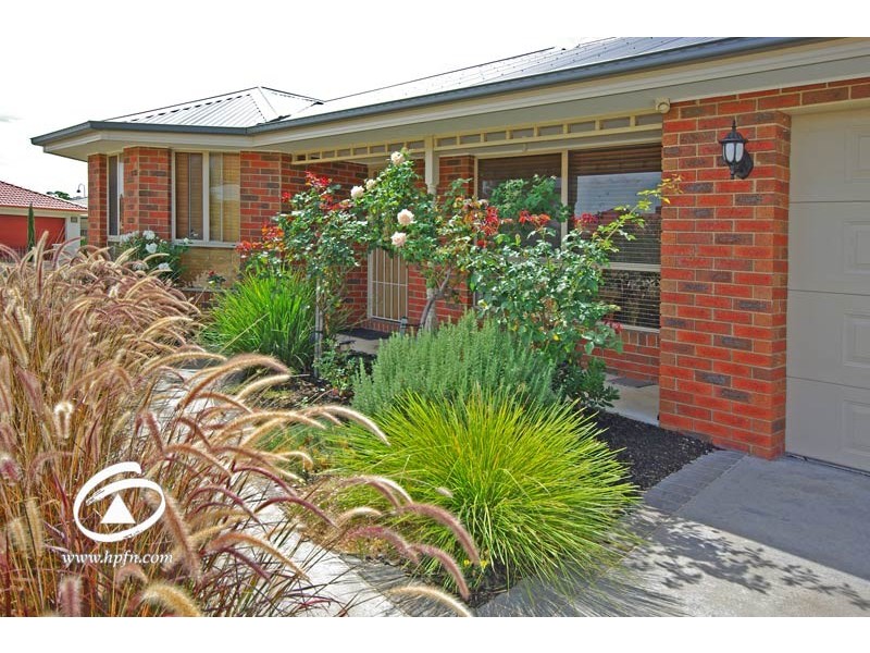 13 Red Oak Terrace, Lyndhurst VIC 3975