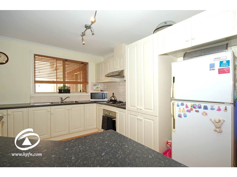 13 Red Oak Terrace, Lyndhurst VIC 3975