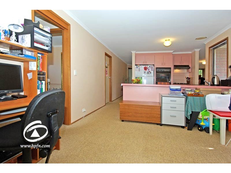 4 Acheron Close, Hallam VIC 3803