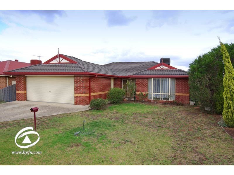 7 Macleod Way, Lynbrook VIC 3975