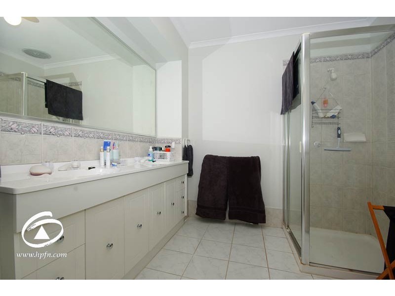 7 Macleod Way, Lynbrook VIC 3975