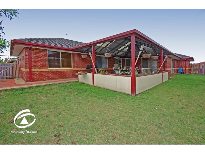 7 Macleod Way, Lynbrook VIC 3975