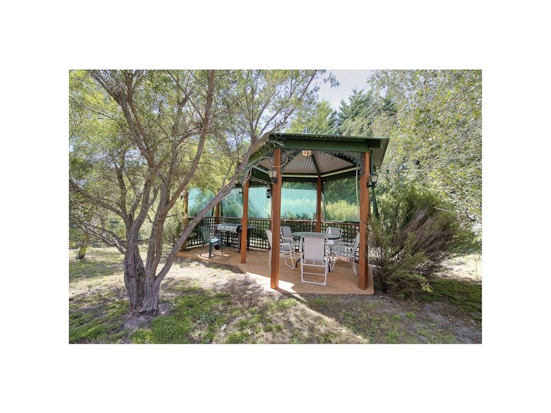 12 Cumulus Court, Hampton Park VIC 3976