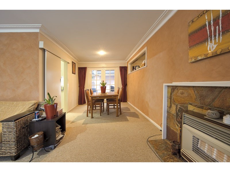 19 Adam Avenue, Hallam VIC 3803