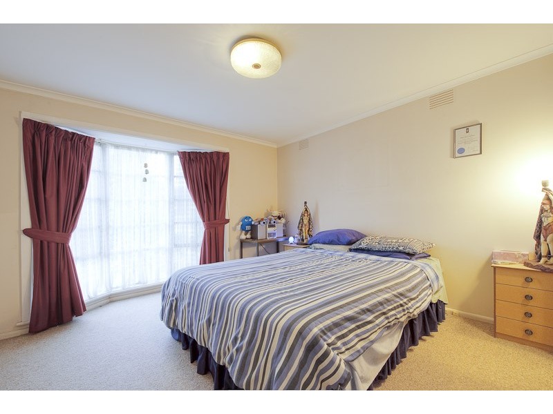19 Adam Avenue, Hallam VIC 3803