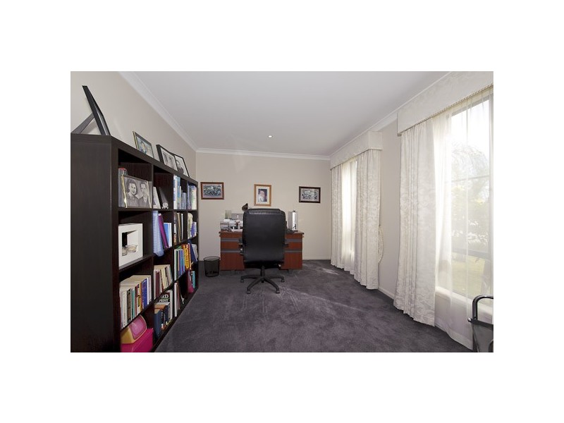 9 Crabapple Close, Lyndhurst VIC 3975