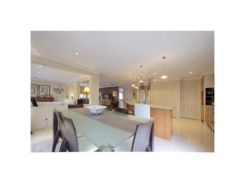 9 Crabapple Close, Lyndhurst VIC 3975