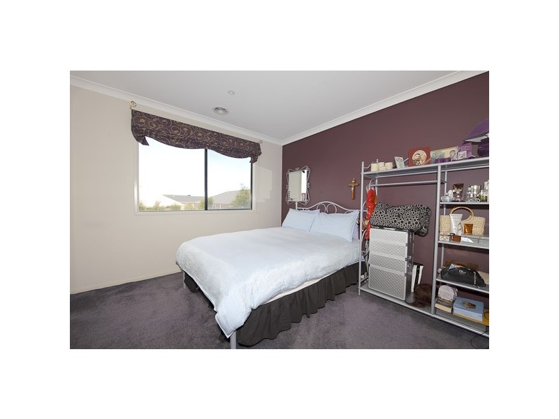 9 Crabapple Close, Lyndhurst VIC 3975