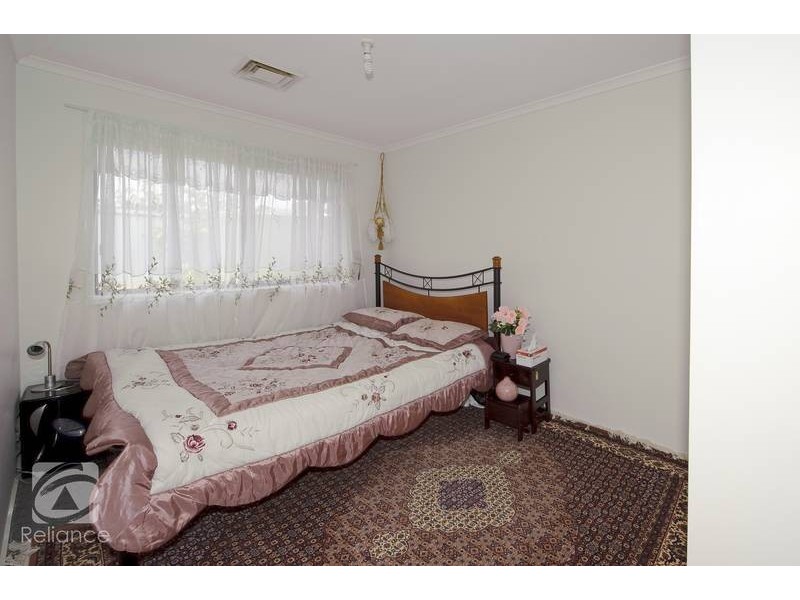 30 General Joshua Drive, Hampton Park VIC 3976