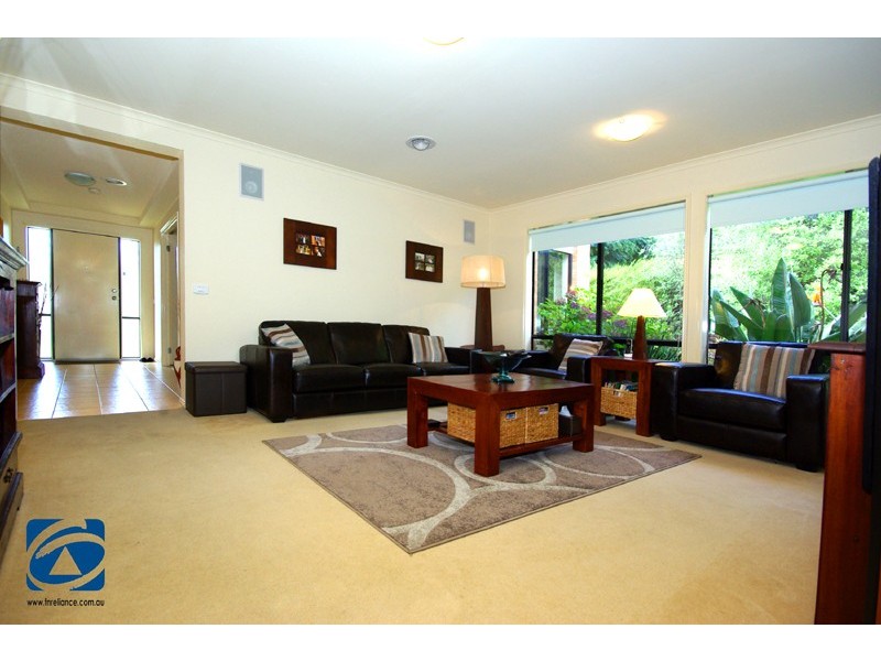 7 Sugar Bush Drive, Lynbrook VIC 3975