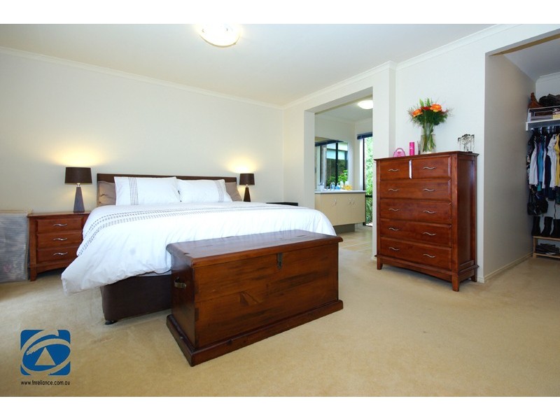 7 Sugar Bush Drive, Lynbrook VIC 3975