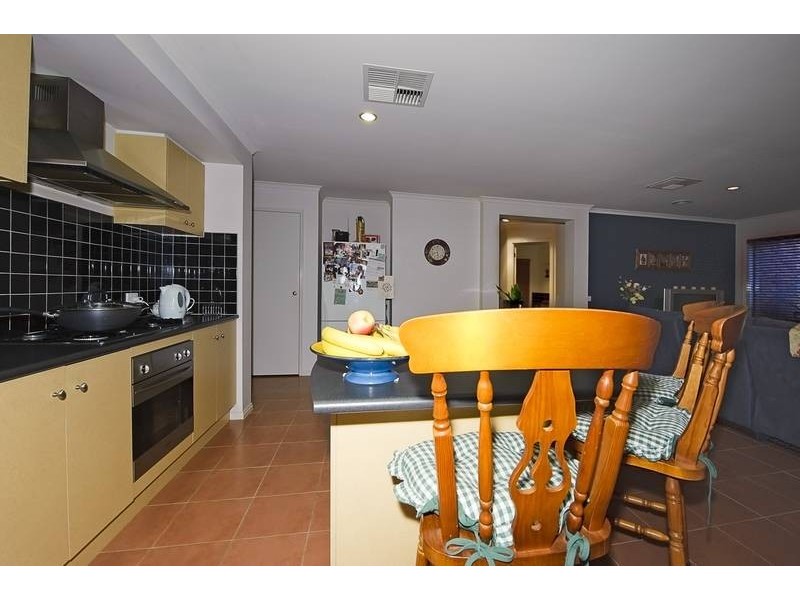3 Cobbler Grange, Lynbrook VIC 3975
