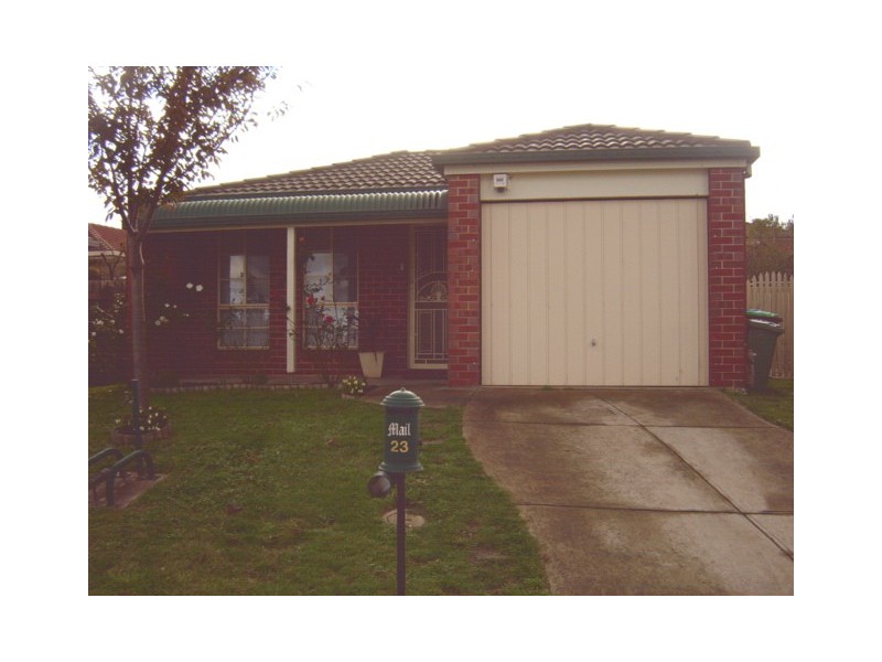23 Nimbus Court, Hampton Park VIC 3976