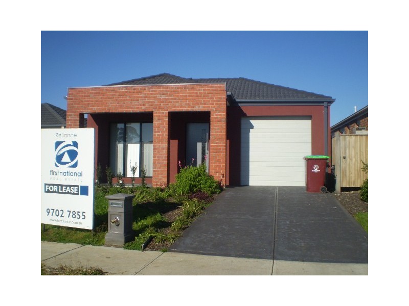 17 Aspendale Place, Lyndhurst VIC 3975