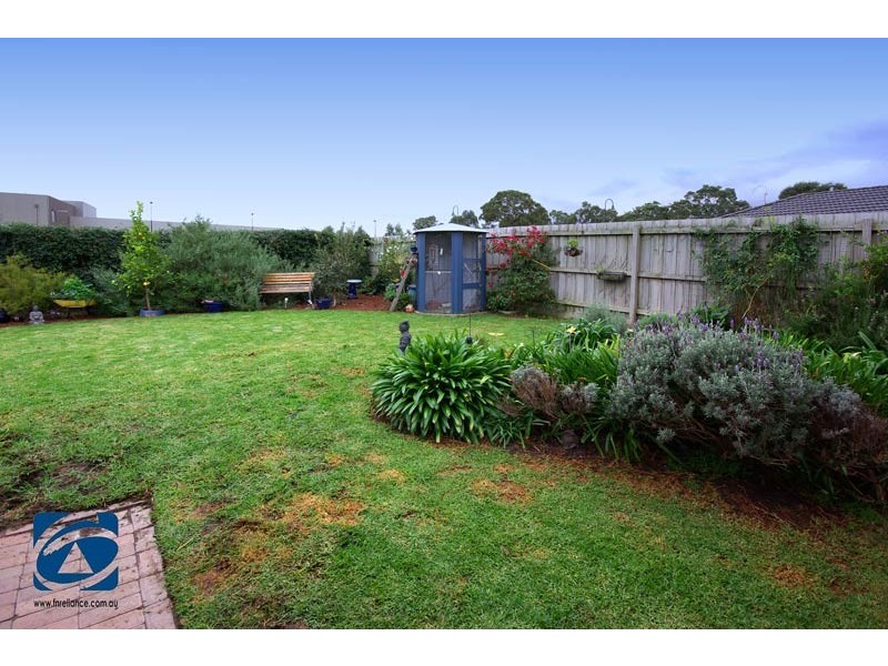 14 Cilento Crescent, Lynbrook VIC 3975