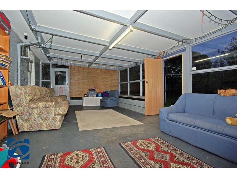 3 Village Drive, Hampton Park VIC 3976