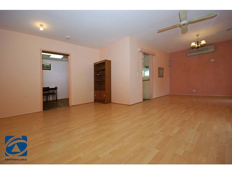 1 Mark Court, Hampton Park VIC 3976