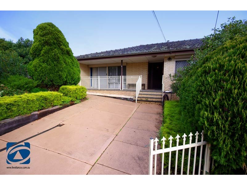 2 Cyprus Street, Eumemmerring VIC 3177