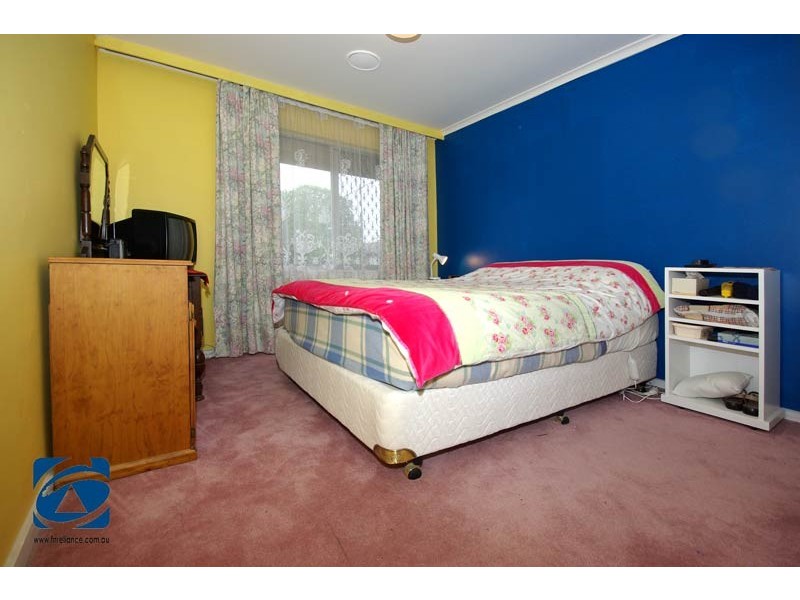 2 Cyprus Street, Eumemmerring VIC 3177