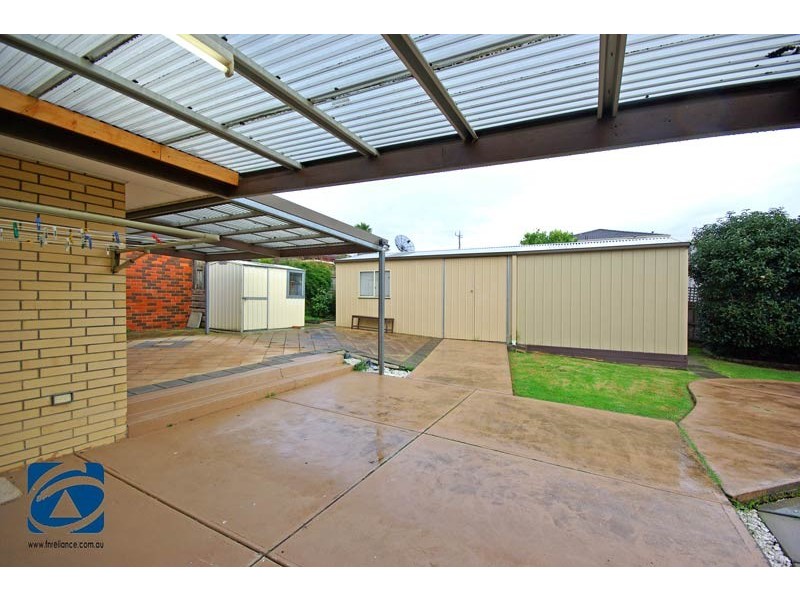 2 Cyprus Street, Eumemmerring VIC 3177