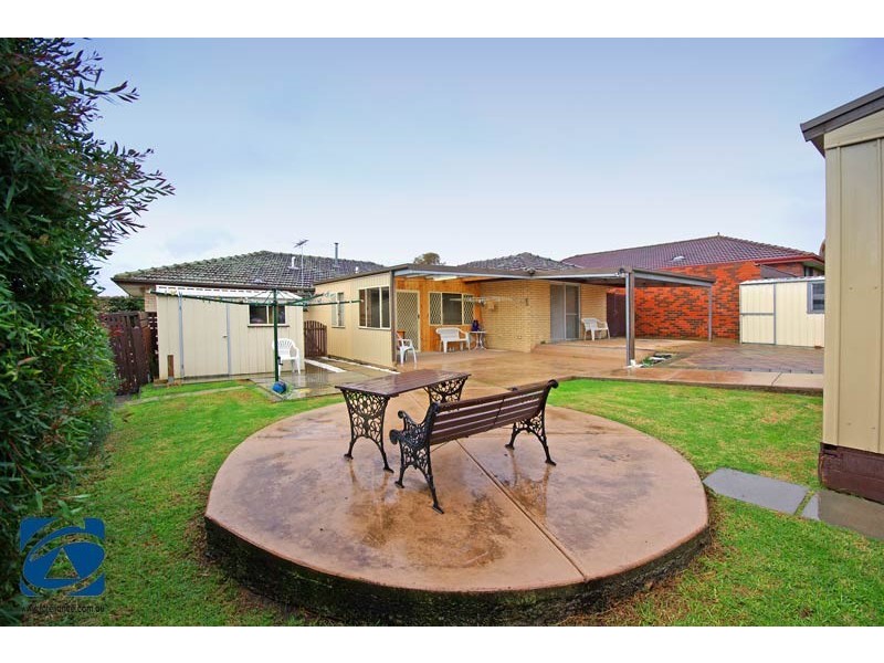 2 Cyprus Street, Eumemmerring VIC 3177