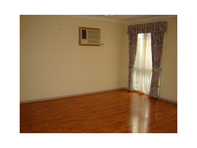 58 George Chudleigh Drive, Hallam VIC 3803