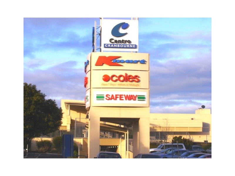 12 Douglas Court, Cranbourne VIC 3977