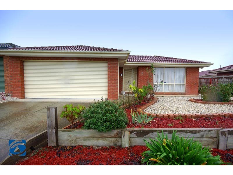 49 Karoonda Way, Hampton Park VIC 3976