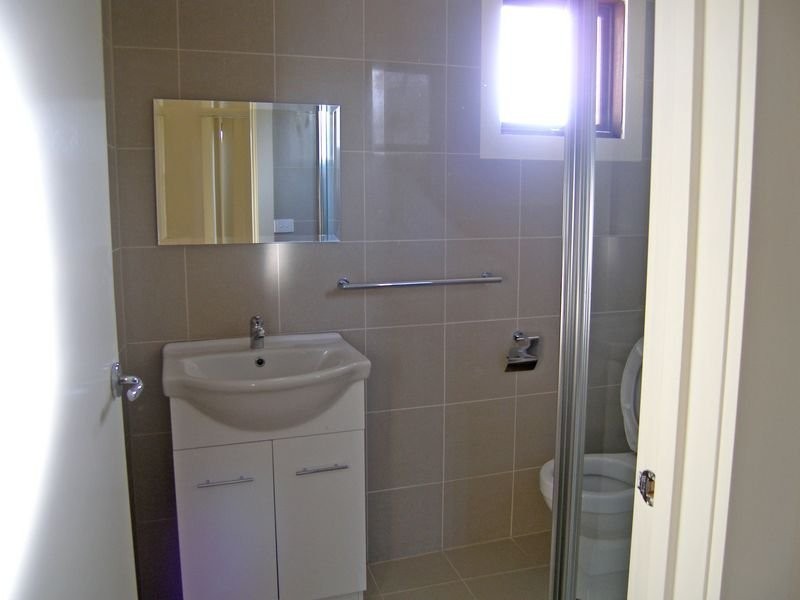 1/21 Hallam Road, Hampton Park VIC 3976