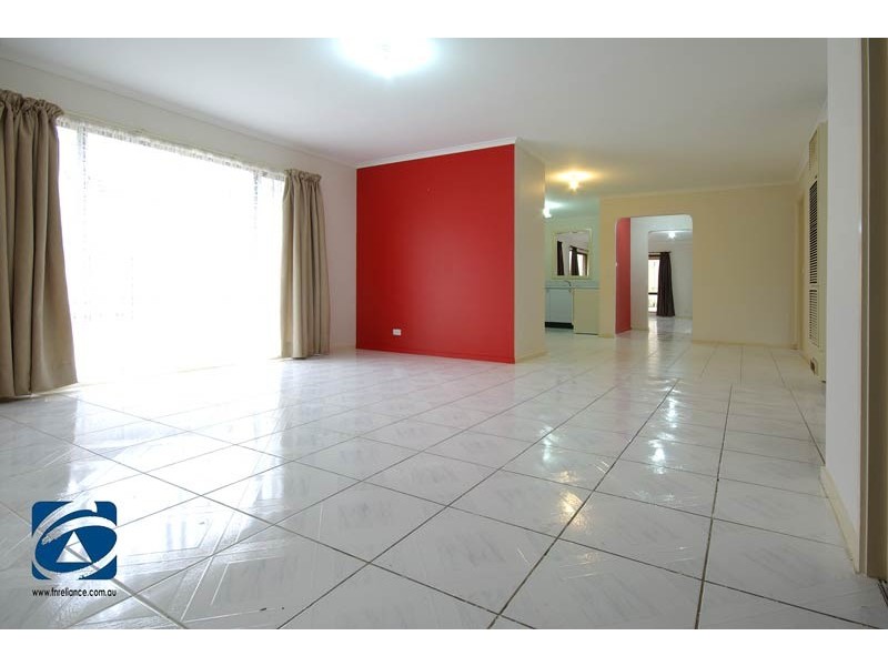 13 Mosig Court, Hampton Park VIC 3976