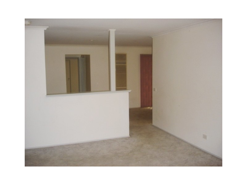 6 Gleneadie Court, Hampton Park VIC 3976