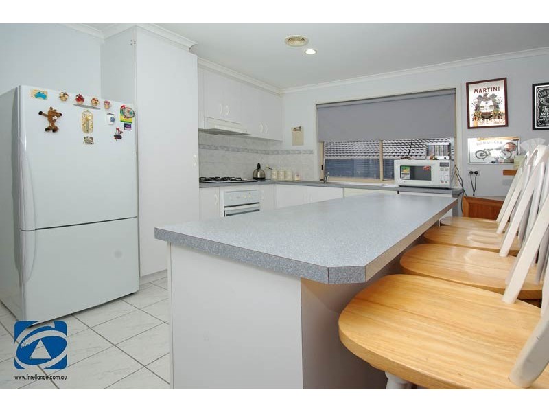 7 Highmount Drive, Hampton Park VIC 3976