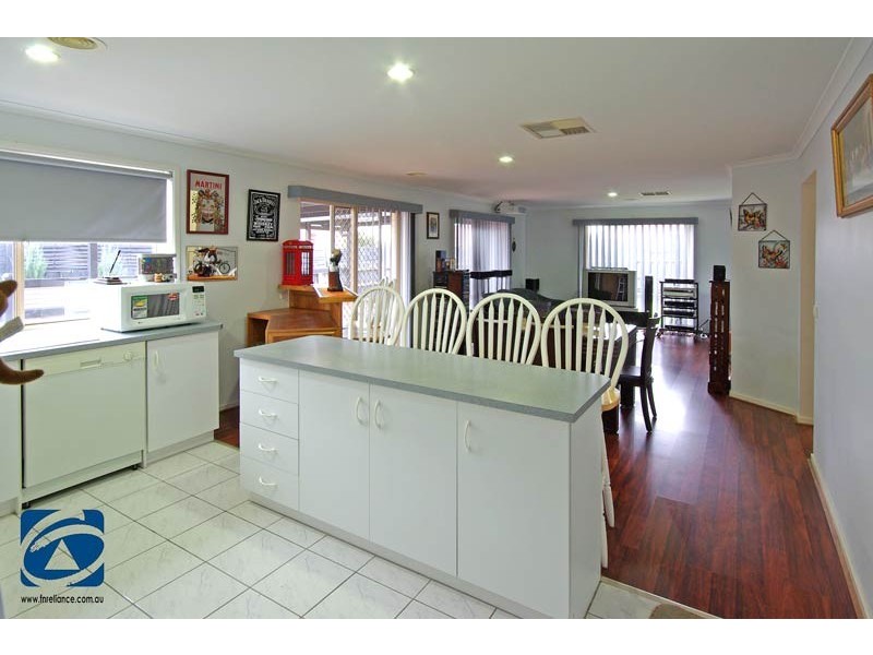 7 Highmount Drive, Hampton Park VIC 3976