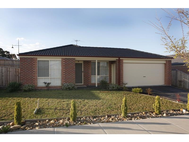 Pakenham VIC 3810