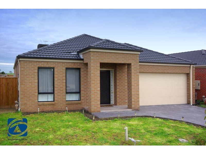 32 Bulga Wattle Circuit, Lyndhurst VIC 3975