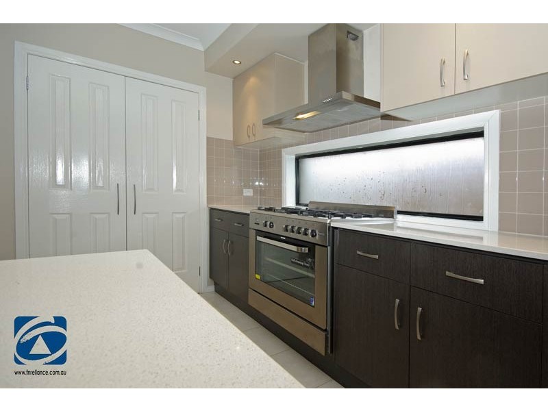 32 Bulga Wattle Circuit, Lyndhurst VIC 3975