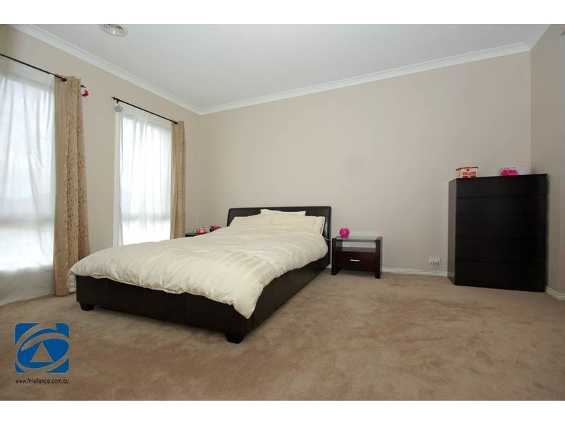 32 Bulga Wattle Circuit, Lyndhurst VIC 3975