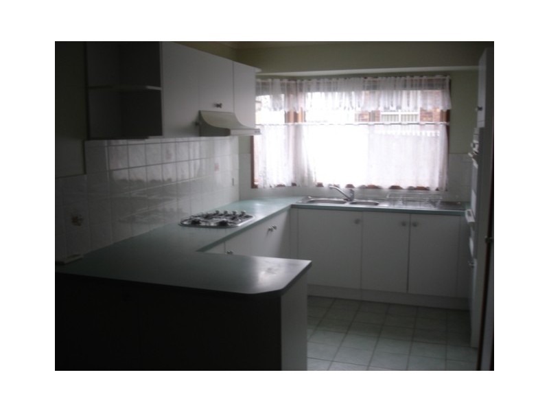 31 Marson Crescent, Hallam VIC 3803
