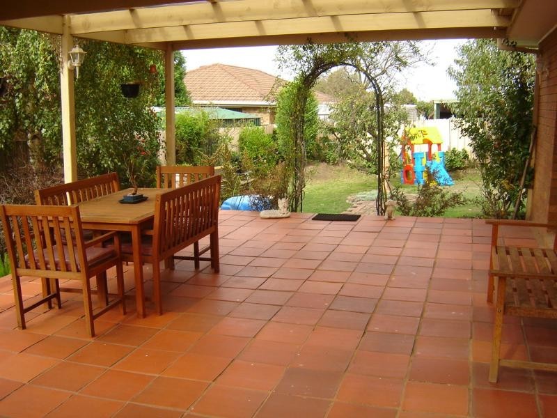 29 Michelle Dve, Hampton Park VIC 3976