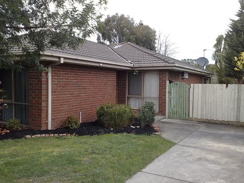 128 Warana Dve, Hampton Park VIC 3976